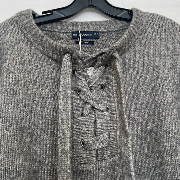New Zara Women’s Gray Wool Blend Lace Up Knit Sweater, Size Small - Picture 2 of 4